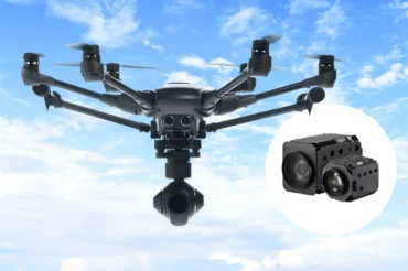 A drone and autofocus-zoom block camerA